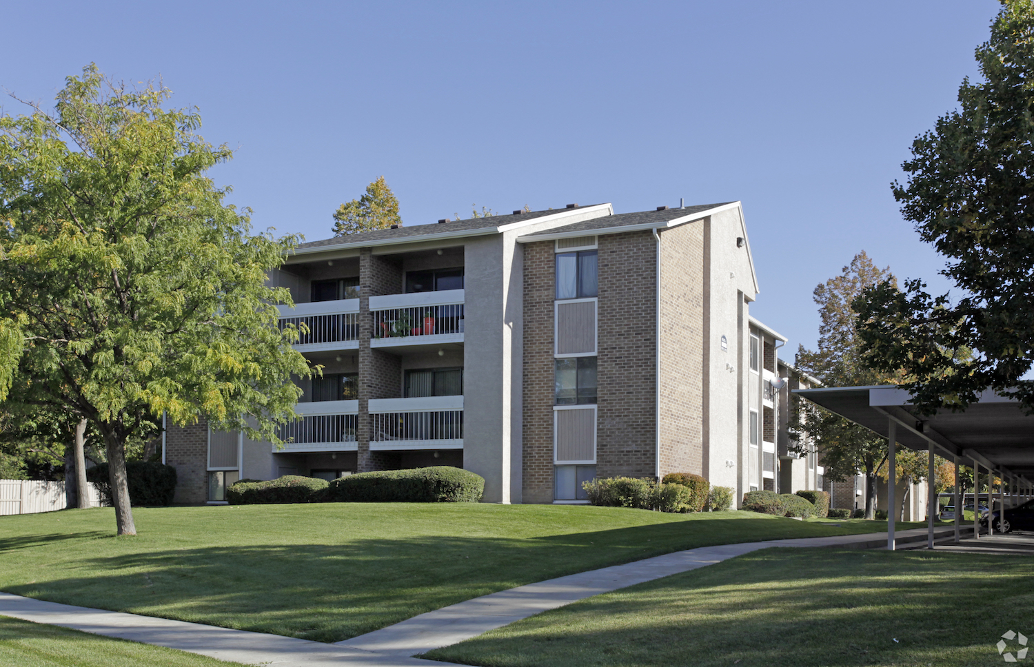 Clover Creek Apartments Utah